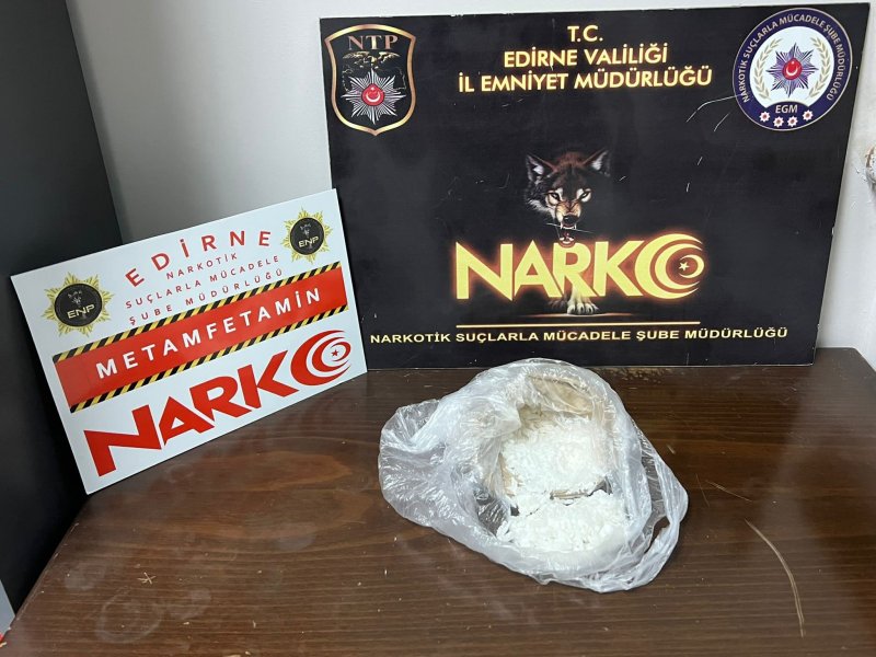 Edirne'de uyuşturucu operasyonu: 26 gözaltı