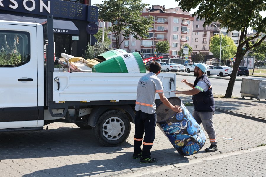 Nilüfer'de kaldırımlar tertemiz